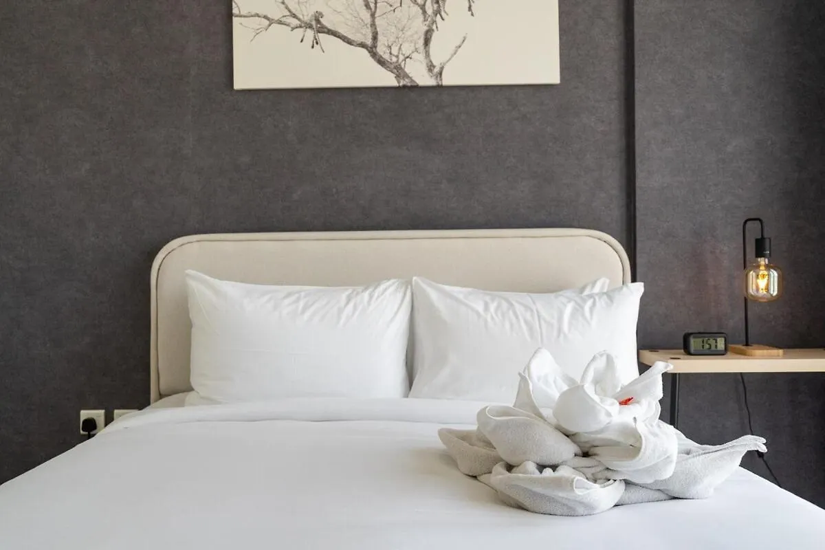 Stylish Studio For 4 In Vibrant Town Square Dubaj Apartmán