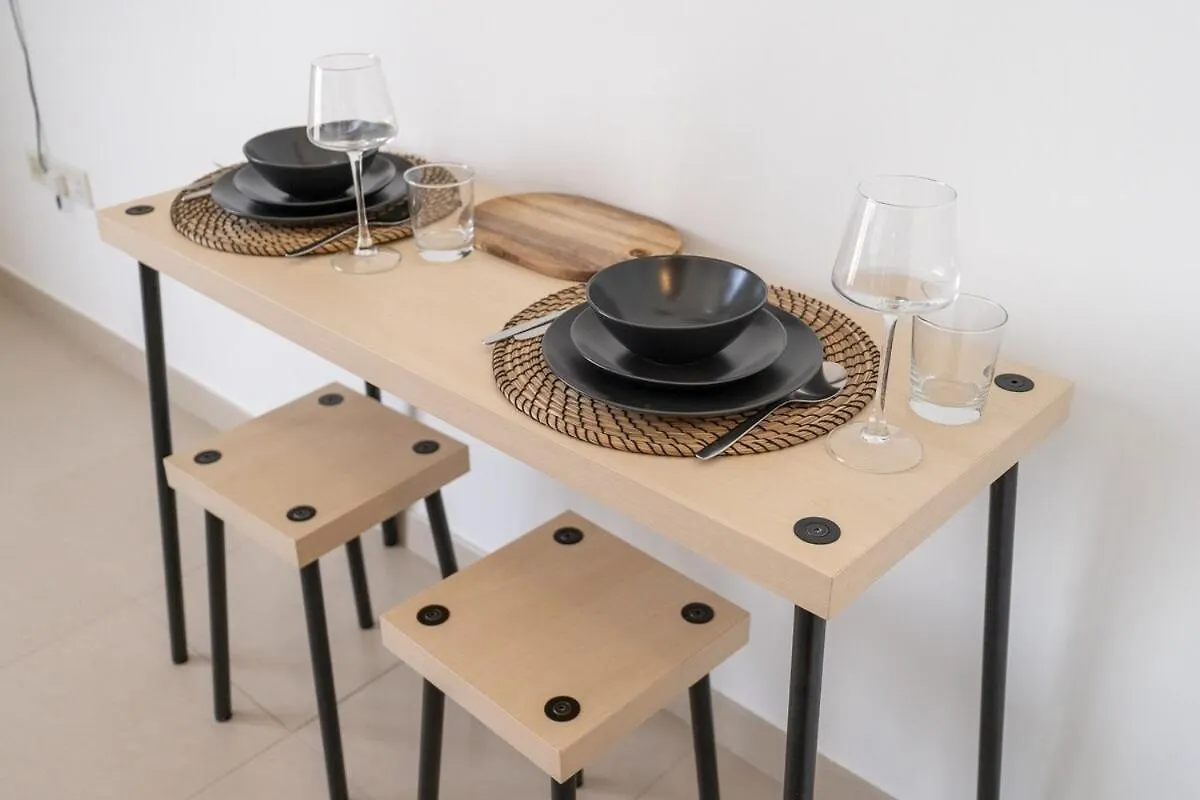 Stylish Studio For 4 In Vibrant Town Square Dubaj Apartmán